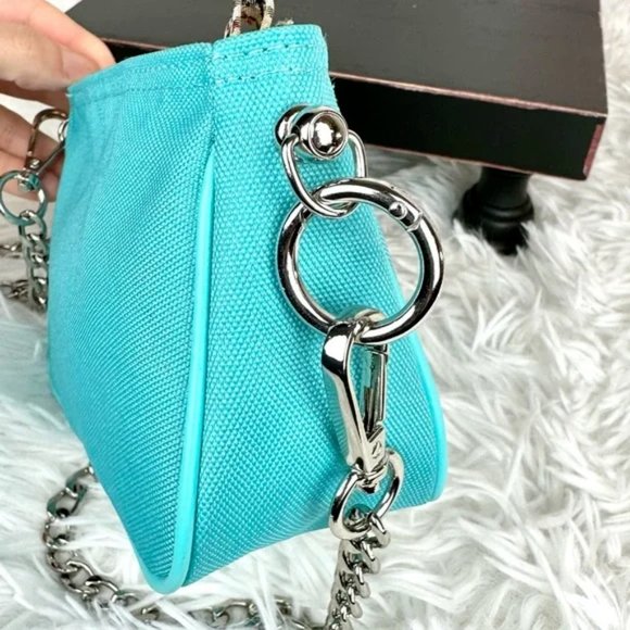 Burberry mini canvas crossbody bag with chain - Picture 4 of 16